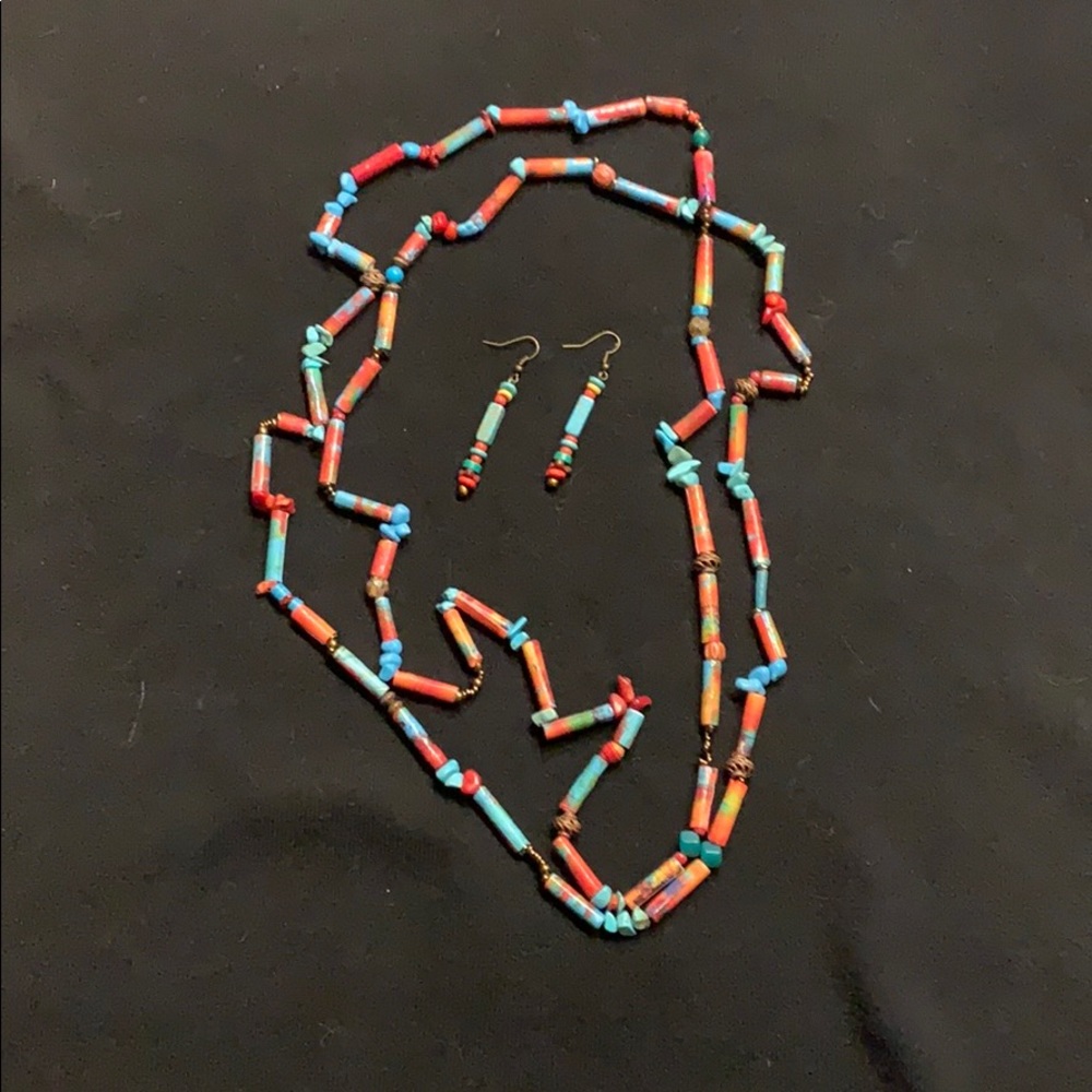 Handmade Designer Paper Jewelry - Picture 4 of 7
